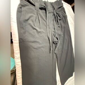 High-Waist Paperbag Tie Front Pants - Black